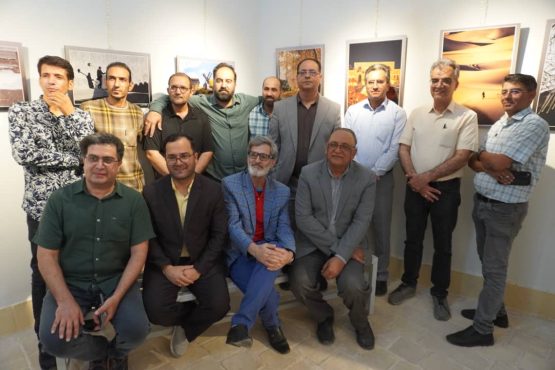 نمایشگاه عکس آثار عکاسان رفسنجانی افتتاح شد