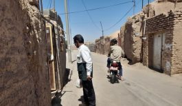خدمت‌رسانی خادمین رضوی در رفسنجان همزمان با دهه کرامت؛ توزیع ۱۱۲ بسته حمایتی بین خانواده‌های نیازمند