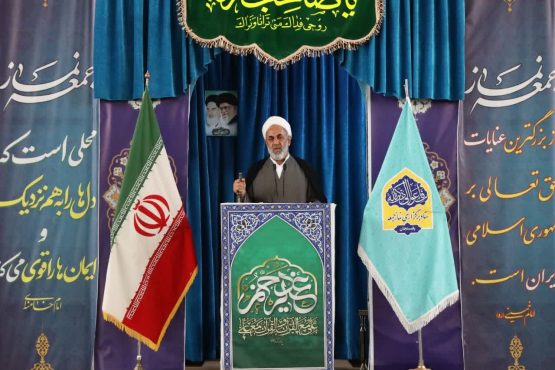 <span style='color:#a2a2a2;font-size:12px;'>امام جمعه رفسنجان؛</span><br/>ملت ایران آماده انتقام سخت است/ دنیا بداند که ایران شروع کننده جنگ نبود