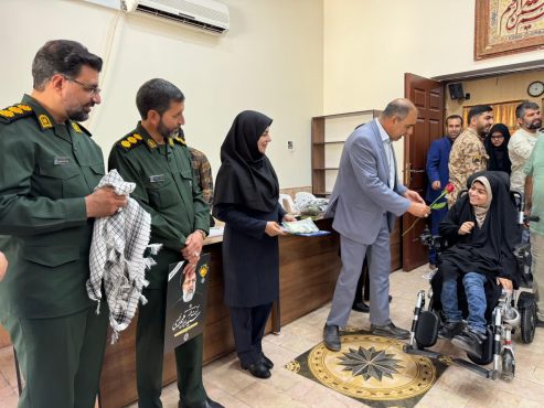 اهدای ۱۴ دستگاه ویلچر برقی به مددجویان بهزیستی در رفسنجان؛ اهدایی مقام معظم رهبری