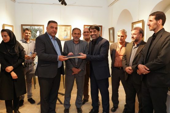 تجلیل مدیرکل میراث فرهنگی استان کرمان از شهردار رفسنجان