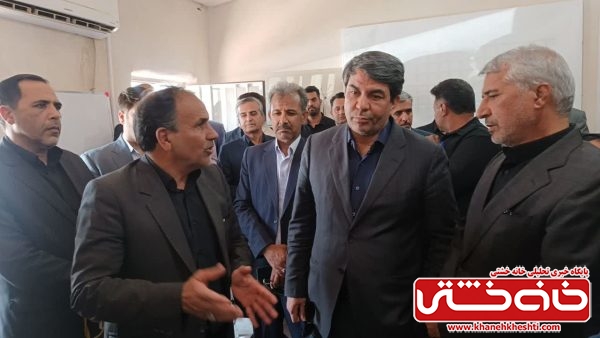 استاندار کرمان از دو کارگاه تولیدی در رفسنجان بازدید کرد