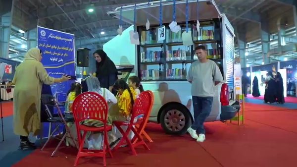 <span style='color:#a2a2a2;font-size:12px;'>ببینید:</span><br/>اولین نمایشگاه مطبوعات و رسانه های شهرستان رفسنجان به کار خود پایان داد