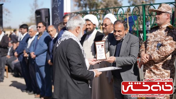 <span style='color:#a2a2a2;font-size:12px;'>فرماندار رفسنجان در اجتماع بسیجیان:</span><br/>بسیج پرچم‌دار ایمان، وحدت و امید در جامعه است