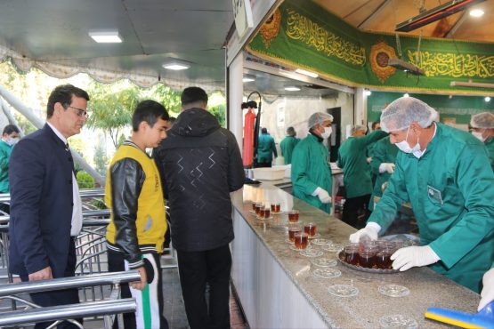 <span style='color:#a2a2a2;font-size:12px;'>گزارش تصویری؛</span><br/>ادامه خدمت‌رسانی موکب «شمیم کربلا» در دومین روز فعالیت چایخانه باغ رضوان حرم مطهر رضوی