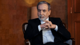 <span style='color:#a2a2a2;font-size:12px;'>عراقچی:</span><br/>ترامپ درباره مذاکرات هسته‌ای باید مقابل نتانیاهو بایستد