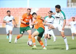 <span style='color:#a2a2a2;font-size:12px;'>مس صفر - ذوب‌آهن صفر:</span><br/>تساوی روی بهترین چمن ایران