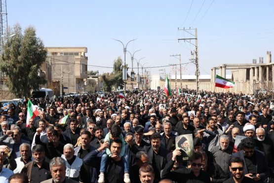 <span style='color:#a2a2a2;font-size:12px;'>رفسنجان در سوگ؛</span><br/>روایت اشک و خشم در بزرگداشت رهبر انقلاب اسلامی 