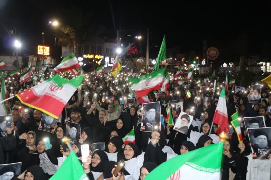 <span style='color:#a2a2a2;font-size:12px;'>گزارش تصویری؛</span><br/>هفتمین شب از قرار شبانه مردم رفسنجان