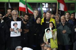 <span style='color:#a2a2a2;font-size:12px;'>گزارش تصویری؛</span><br/>حضور پرشور مردم رفسنجان در بیست‌وششمین شب اجتماع زیر باران رحمت الهی