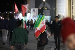 <span style='color:#a2a2a2;font-size:12px;'>گزارش تصویری؛</span><br/>شب سی ام  گردهمایی مردم رفسنجان در حمایت از نیروهای مسلح