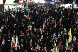 <span style='color:#a2a2a2;font-size:12px;'>گزارش تصویری؛</span><br/>شب سی و نهمین گردهمایی مردم رفسنجان در حمایت از نیروهای مسلح