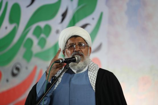 <span style='color:#a2a2a2;font-size:12px;'>رئیس سازمان عقیدتی سیاسی فراجا؛</span><br/>ملت ایران هرگز از اصول خود عقب‌نشینی نخواهد کرد؛ دشمنان خیال نکنند با کشتن سرداران، نظام جمهوری اسلامی سقوط می‌کند