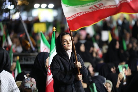 <span style='color:#a2a2a2;font-size:12px;'>گزارش تصویری؛</span><br/>پنجاه و هفتمین شب گردهمایی مردم رفسنجان در حمایت از نیروهای مسلح