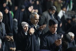 <span style='color:#a2a2a2;font-size:12px;'>ببینید:</span><br/>اولین شب قدر ۱۴۰۴