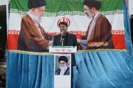 <span style='color:#a2a2a2;font-size:12px;'>شهردار رفسنجان:</span><br/>حضور مردم در میدان پیروزی را به ارمغان آورد