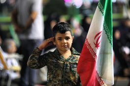 <span style='color:#a2a2a2;font-size:12px;'>گزارش تصویری؛</span><br/>هفتاد و پنجمین شب گردهمایی مردم رفسنجان در حمایت از نیروهای مسلح