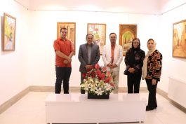 بازدید فرماندار ویژه رفسنجان از نمایشگاه نقاشی «کوچه دلتنگی»
