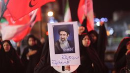 <span style='color:#a2a2a2;font-size:12px;'>گزارش تصویری؛</span><br/>صد و بیستمین شب از حماسه حضور مردم انقلابی رفسنجان