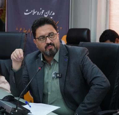 <span style='color:#a2a2a2;font-size:12px;'>قائم مقام رئیس دانشگاه علوم پزشکی شهید صدوقی یزد در کارگاه توانمندسازی مدیران حوزه سلامت دانشگاه علوم پزشکی رفسنجان:</span><br/>اجرای موفقیت طرح پزشک خانواده و نظام ارجاع نیازمند حمایت مسئولین و رسانه‌ها است