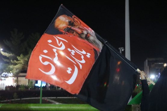 <span style='color:#a2a2a2;font-size:12px;'>گزارش تصویری؛</span><br/>صد و بیست و چهارمین شب از حماسه حضور مردم انقلابی رفسنجان